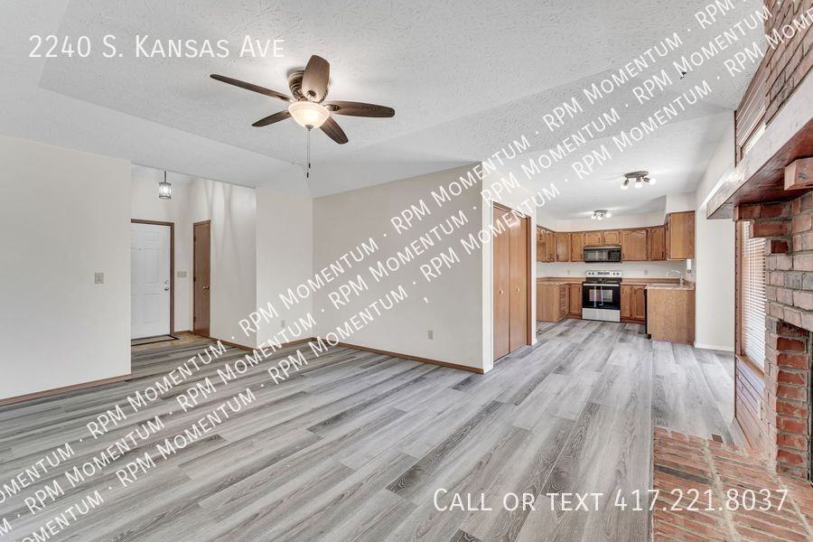 2240 S Kansas Ave - Photo 7 of 30