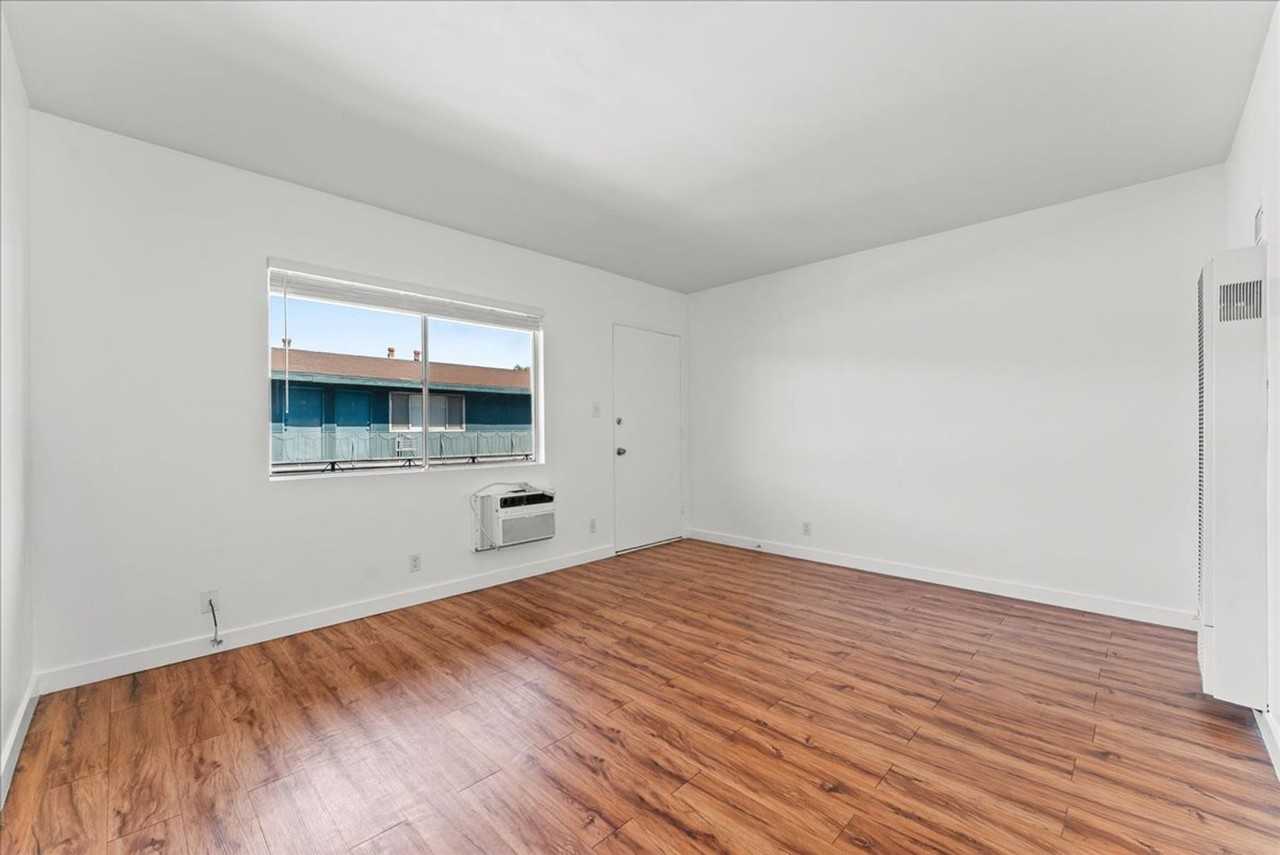 7733 Laurel Canyon Blvd #09 - Photo 2 of 19