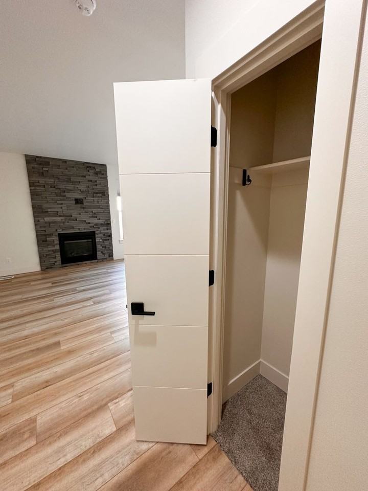 4827 Elvira Pl N #1 - Photo 5 of 11