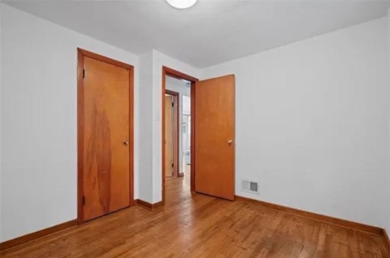 2143 Plainview Ave - Photo 7 of 16