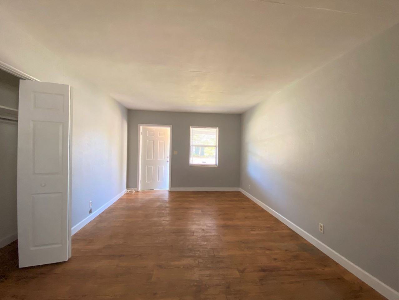 1502 53rd St S - Photo 2 of 12