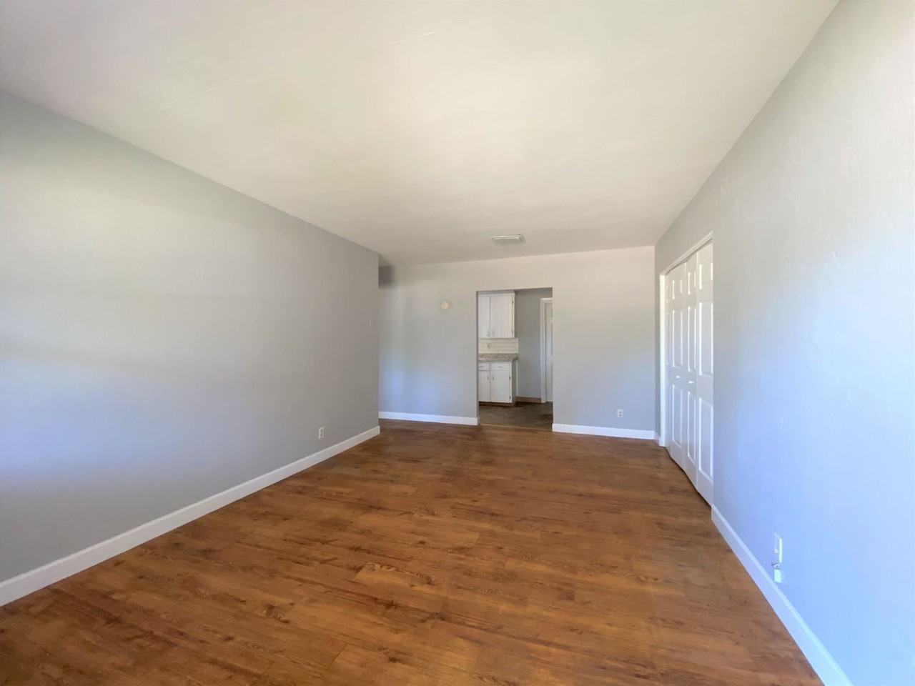 1502 53rd St S - Photo 3 of 12