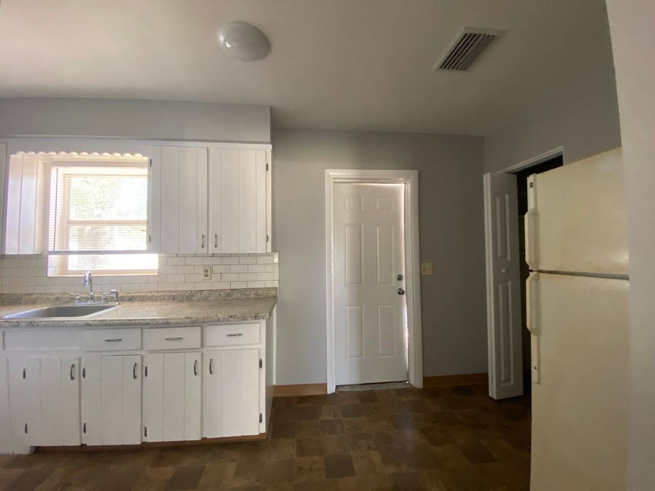 1502 53rd St S - Photo 5 of 12