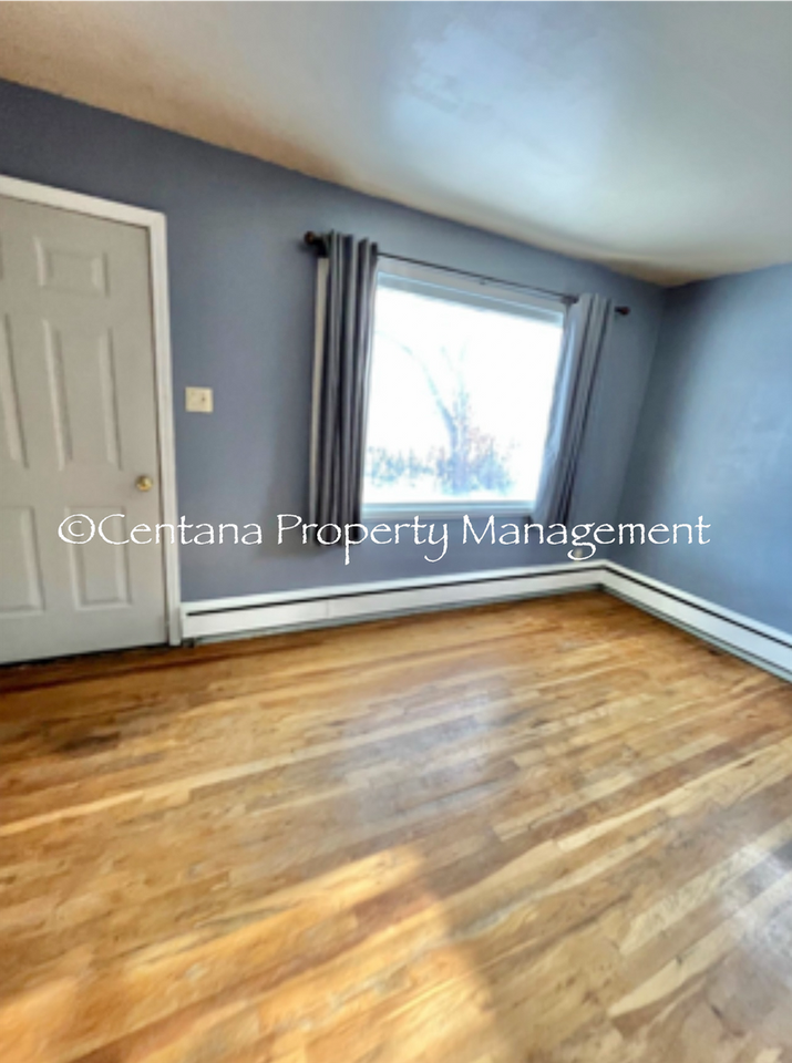 2015 Banks Ave - Photo 7 of 20