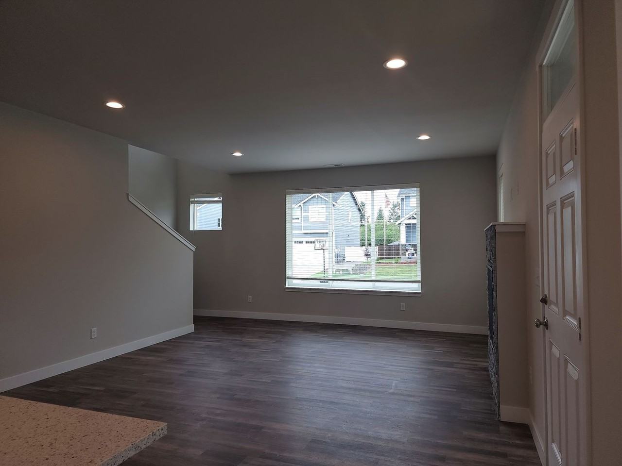 15723 View Dr Se - Photo 5 of 50