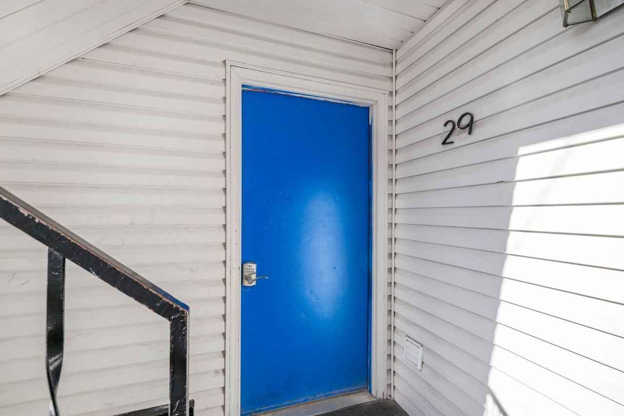 Strawberry Apartments - Photo 5 of 50