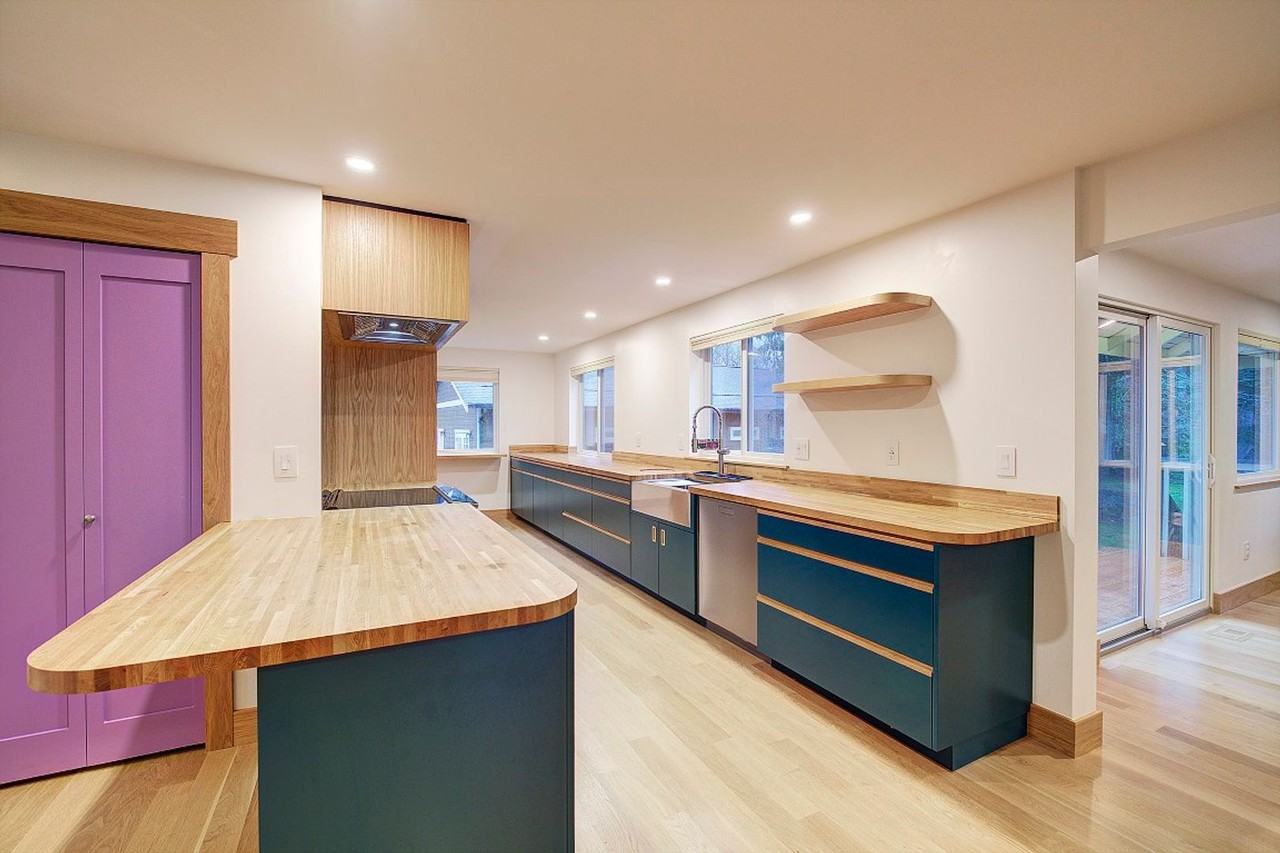 617 Ne 10th St - Photo 6 of 37