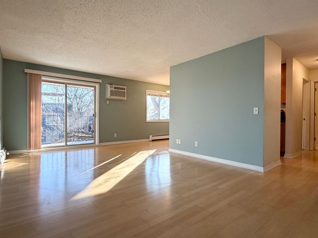 3540 Hennepin Ave #318 - Photo 3 of 9