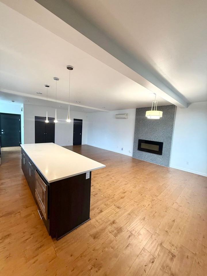 7528 21st Ave Sw - Photo 4 of 25