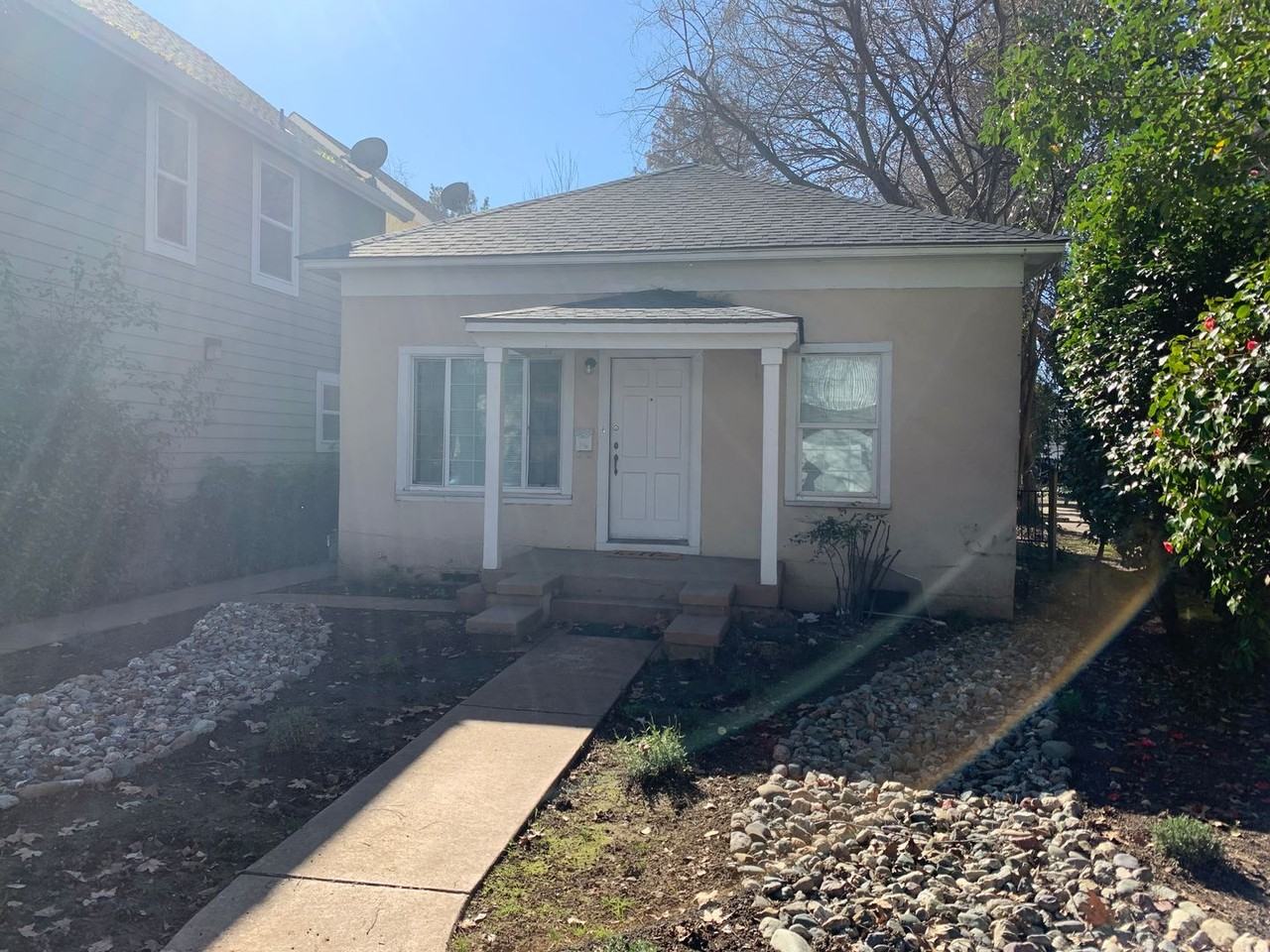 234 Oak St - Photo 2 of 31