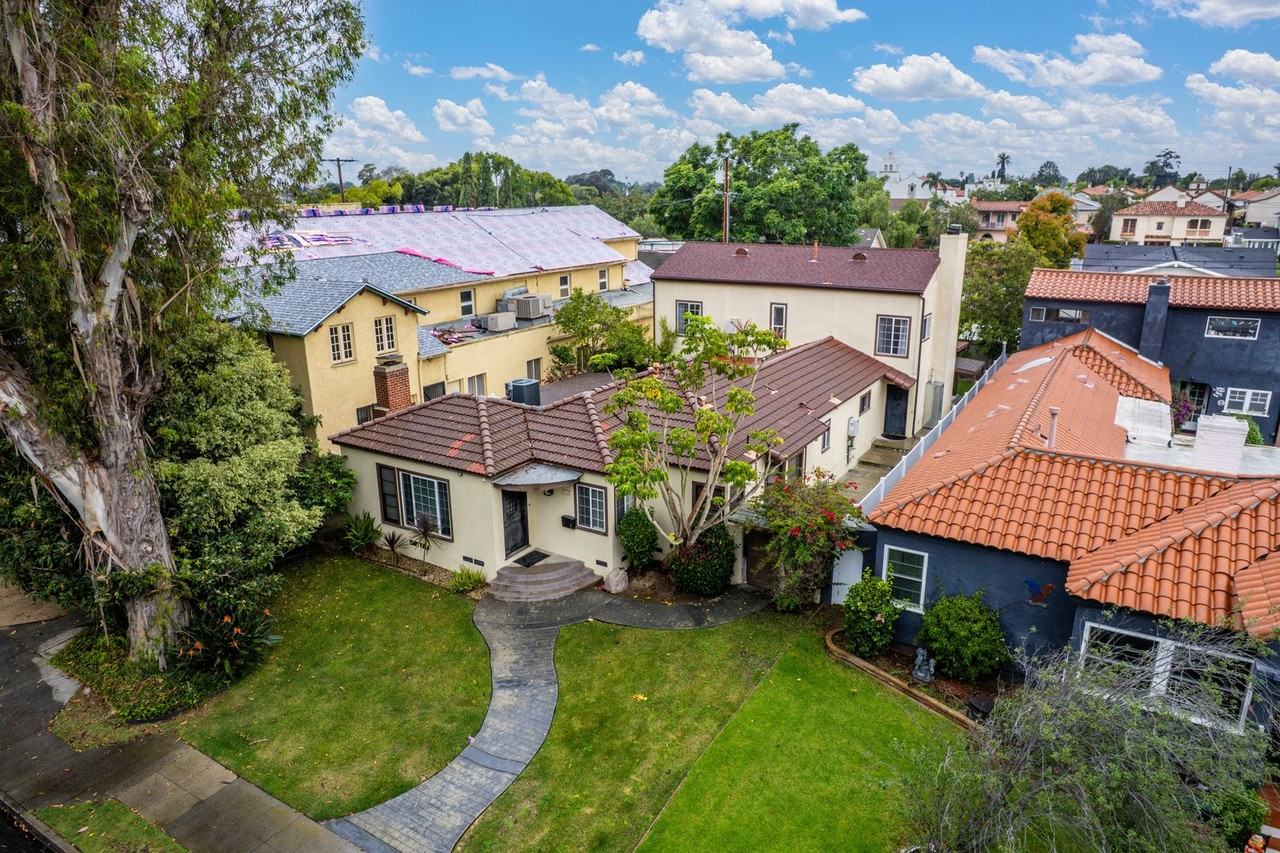 1537 El Prado Ave - Photo 3 of 29