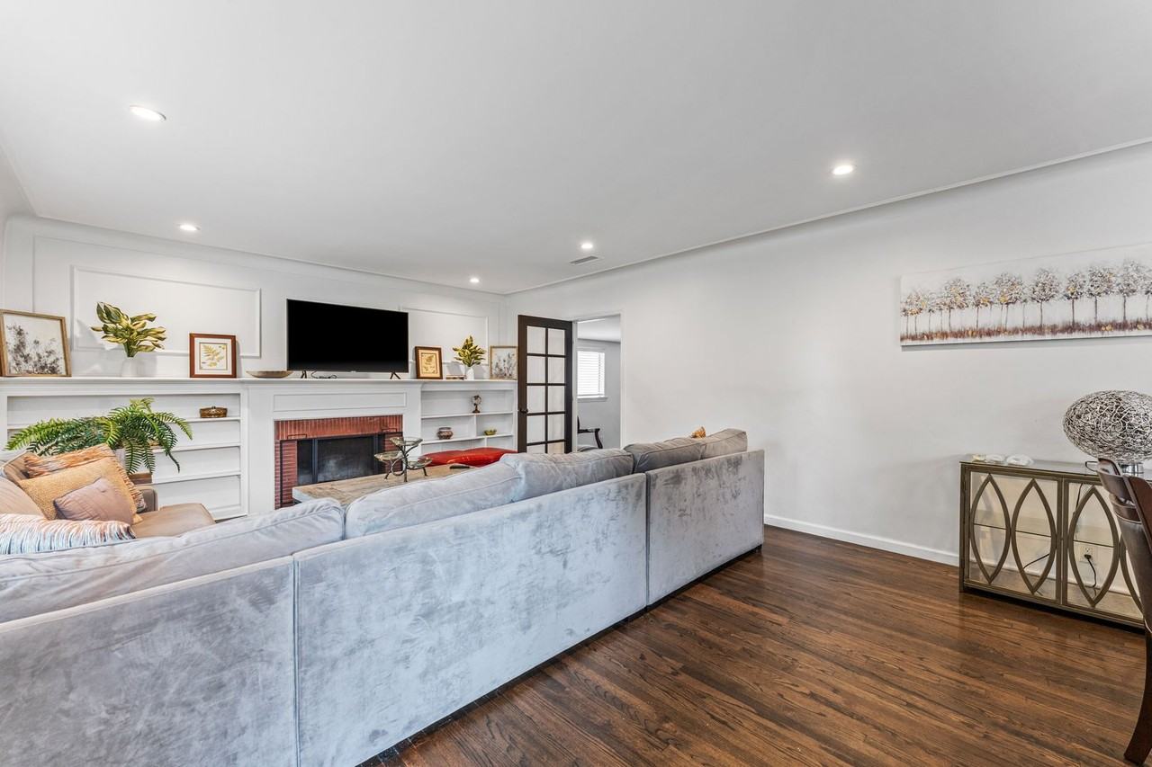 1537 El Prado Ave - Photo 5 of 29