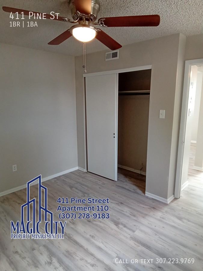 411 Pine St - Photo 7 of 15