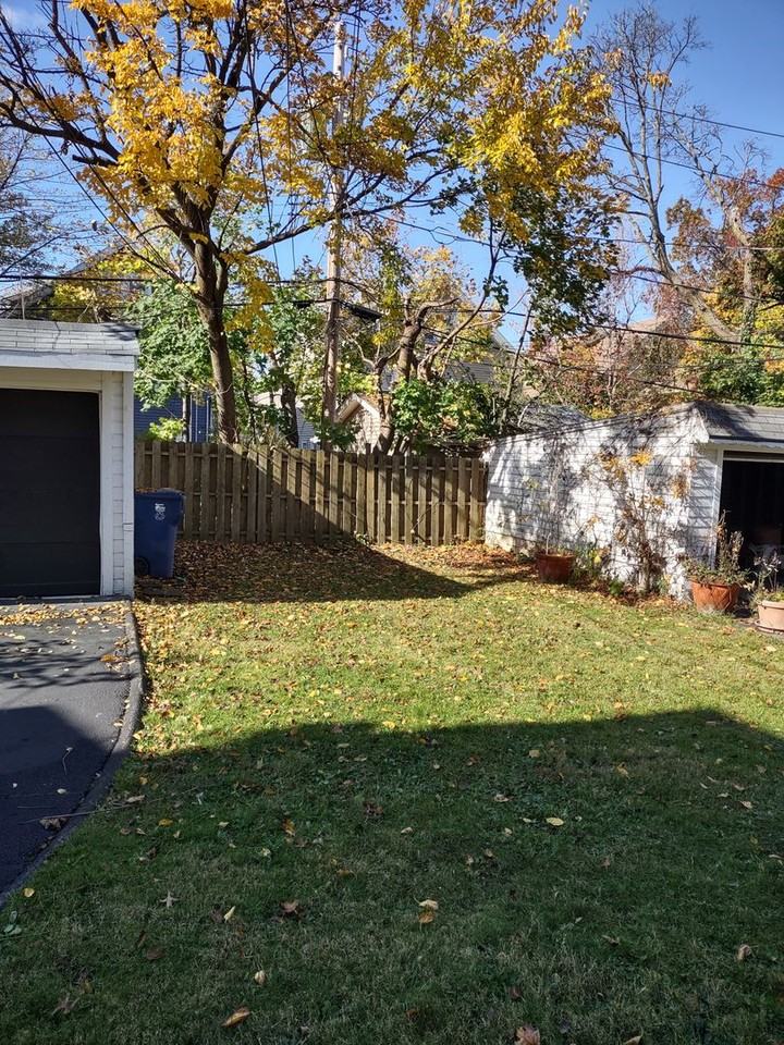 2174 Oakdale Rd - Photo 5 of 15