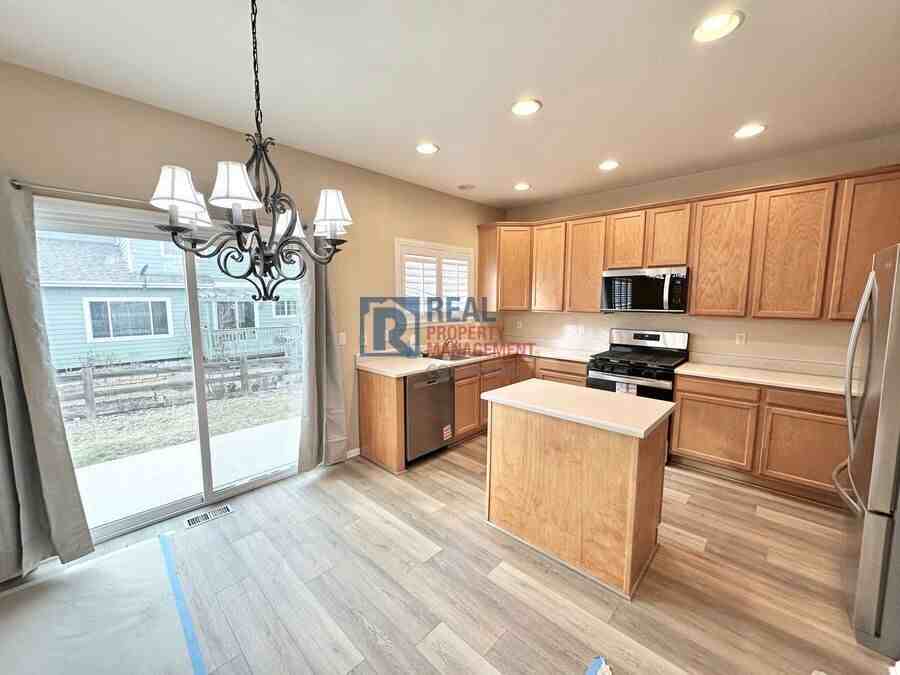 6077 S Walden Ct - Photo 5 of 16