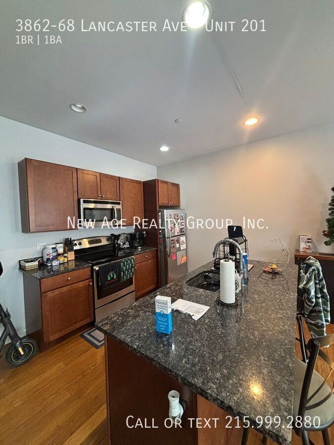 3862 Lancaster Ave #201 - Photo 5 of 11