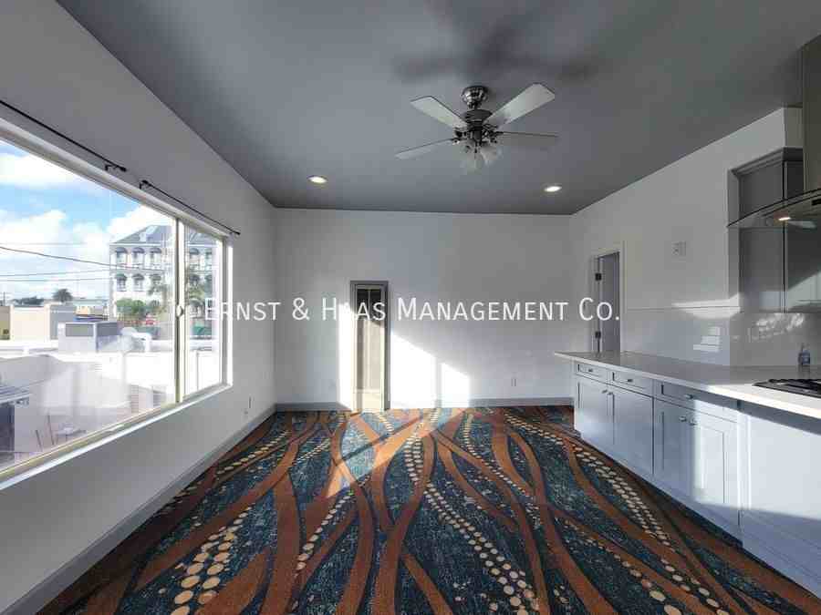 934 E Broadway - Photo 5 of 19