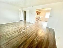 featured image of 105 Gold Strike Dr #5