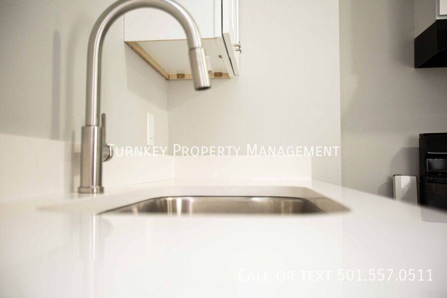 1112 Ray Rd - Photo 5 of 19