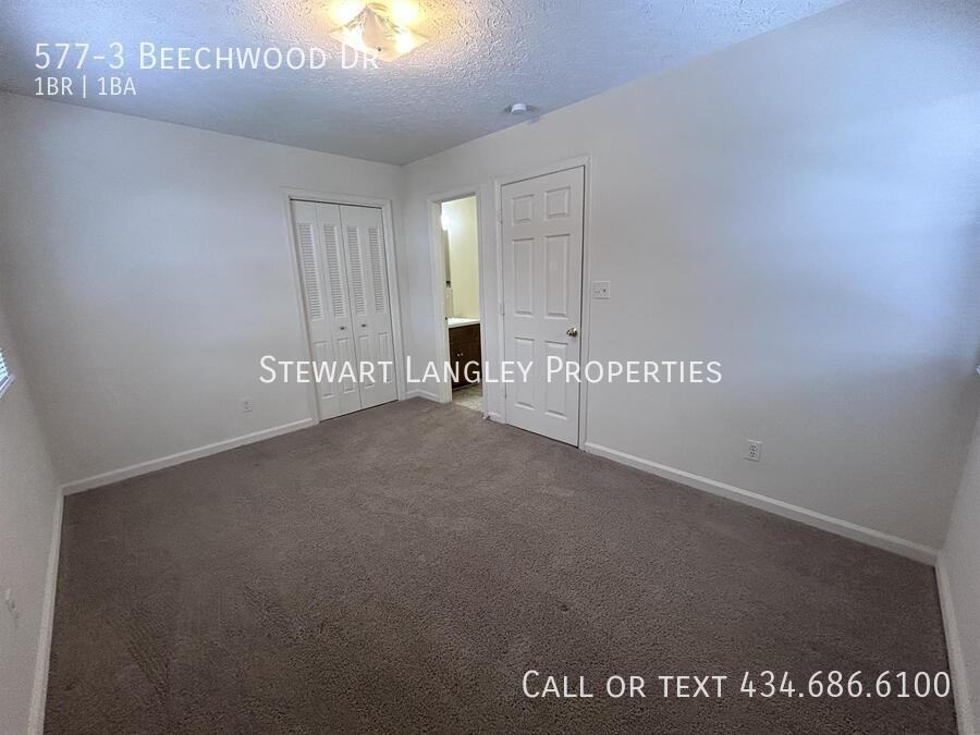 577 Beechwood Dr Apt 3 - Photo 7 of 15