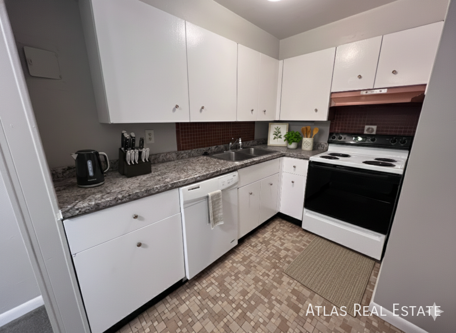 839 E San Miguel St - Photo 3 of 20