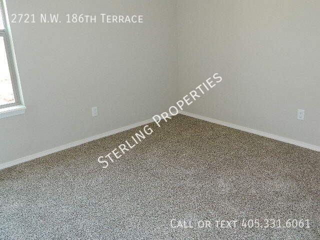 2721 Nw 186th Ter - Photo 3 of 14