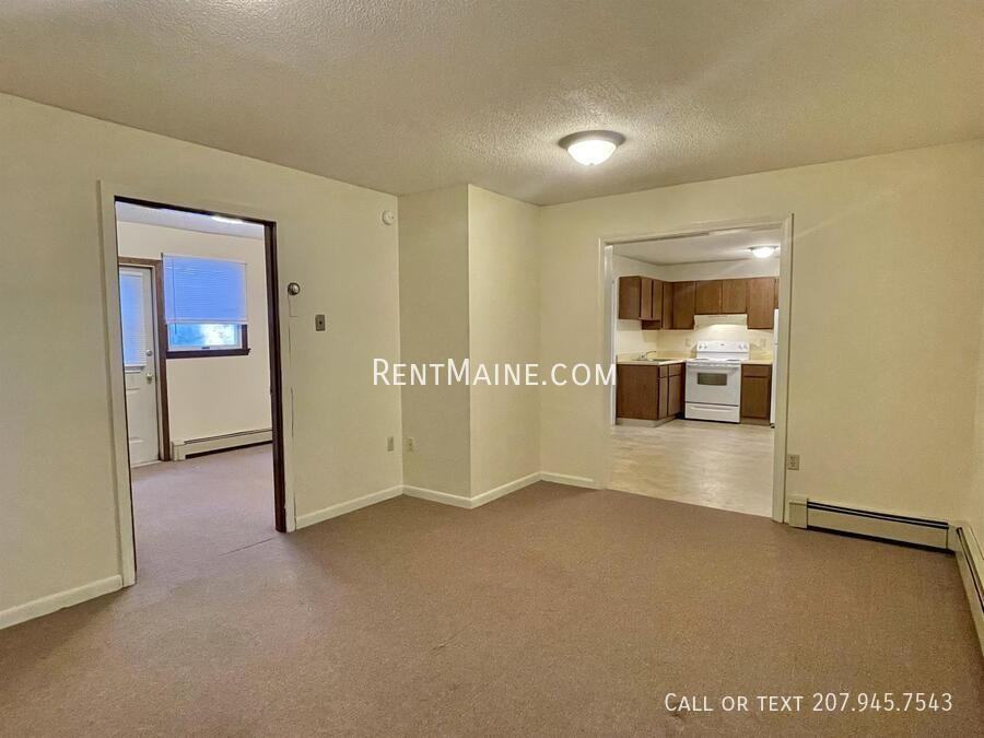 202 Main Rd #B - Photo 3 of 11