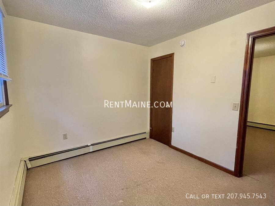 202 Main Rd #B - Photo 7 of 11