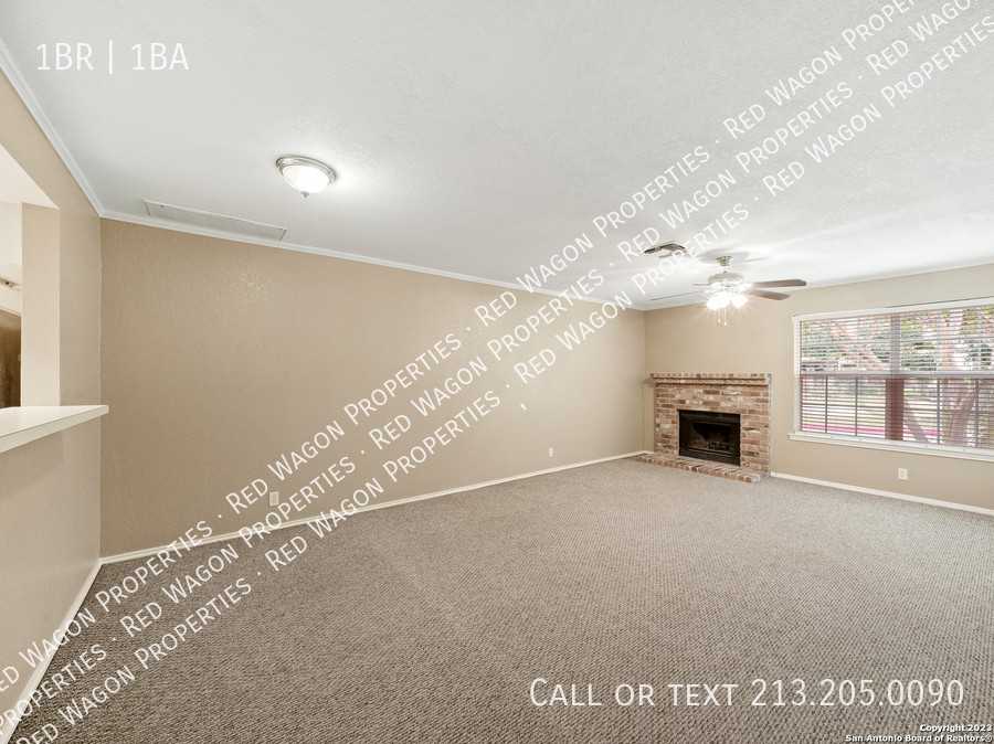 11610 Vance Jackson Road413 - Photo 6 of 16