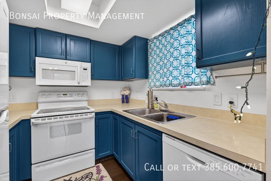 894 N 160 W #4 - Photo 6 of 32