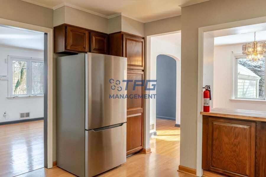 29 Glendale Rd - Photo 7 of 24