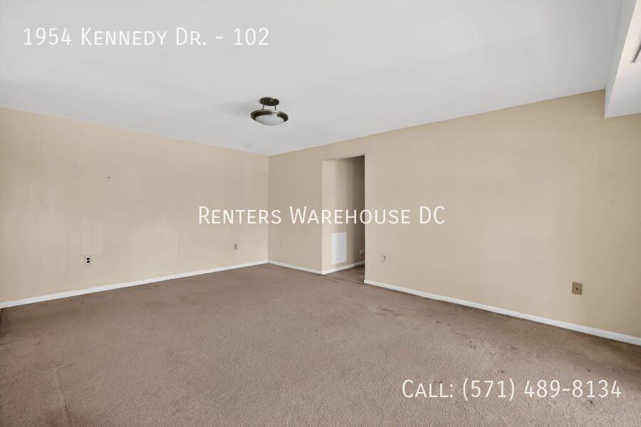 1954 Kennedy Dr #102 - Photo 6 of 15