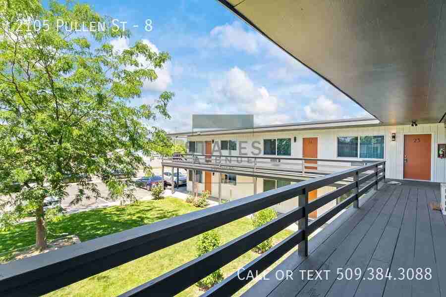 2105 Pullen St #8 - Photo 3 of 18