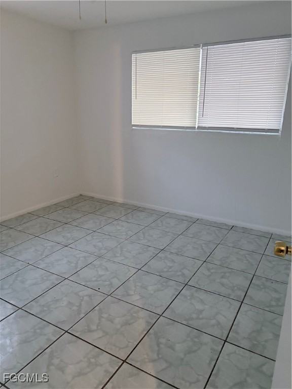 3147 Economy St #3147B - Photo 6 of 6