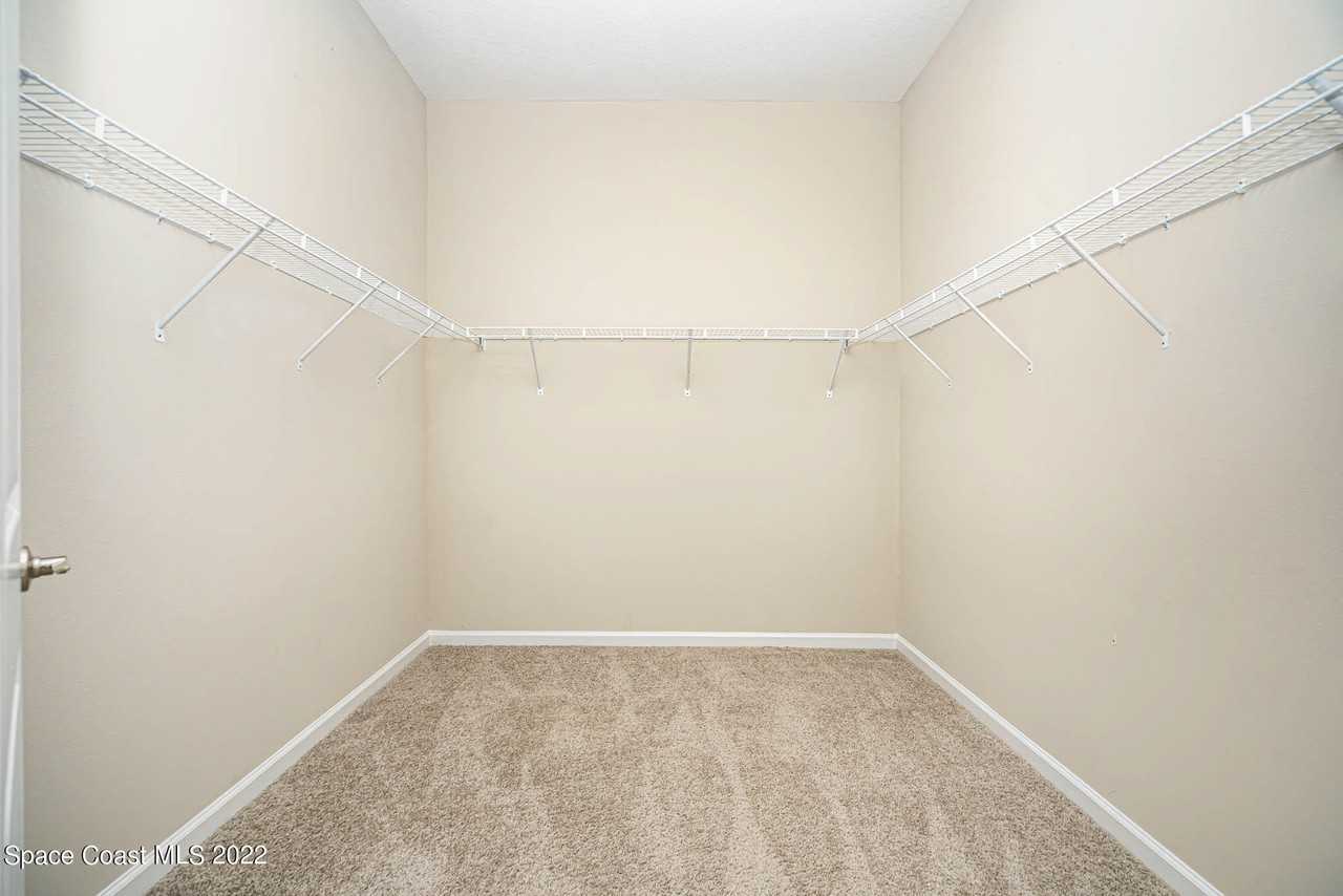 700 Lanai Cir #700 - Photo 7 of 16