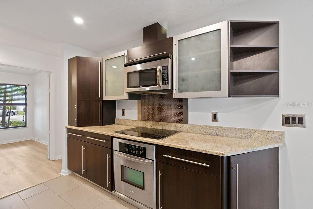 1963 Cobblestone Way #1963 - Photo 4 of 26