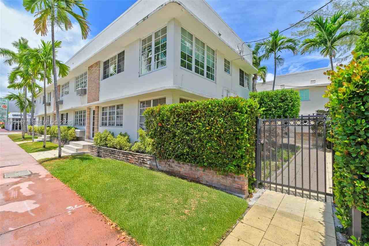 1601 Lenox Ave #1601-16019 - Photo 6 of 18