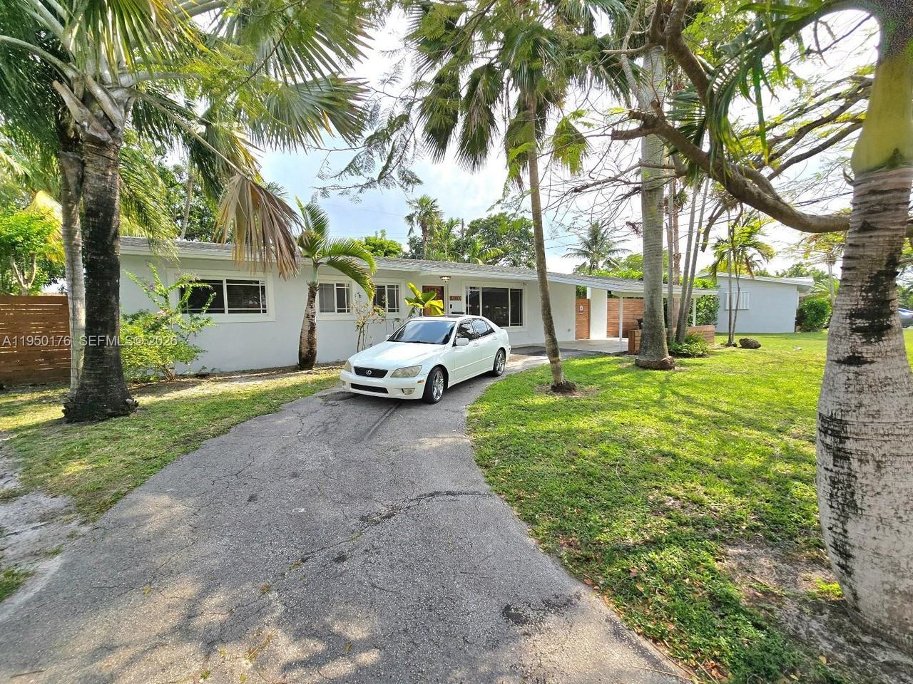 10330 Sw 53rd St - Photo 3 of 26