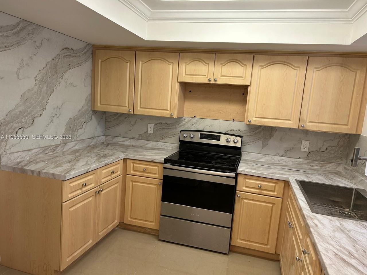 12219 Sw 14th Ln #12219-2111 - Photo 2 of 19