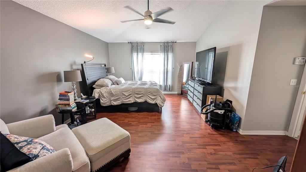 106 Royalty Cir #106 - Photo 2 of 21