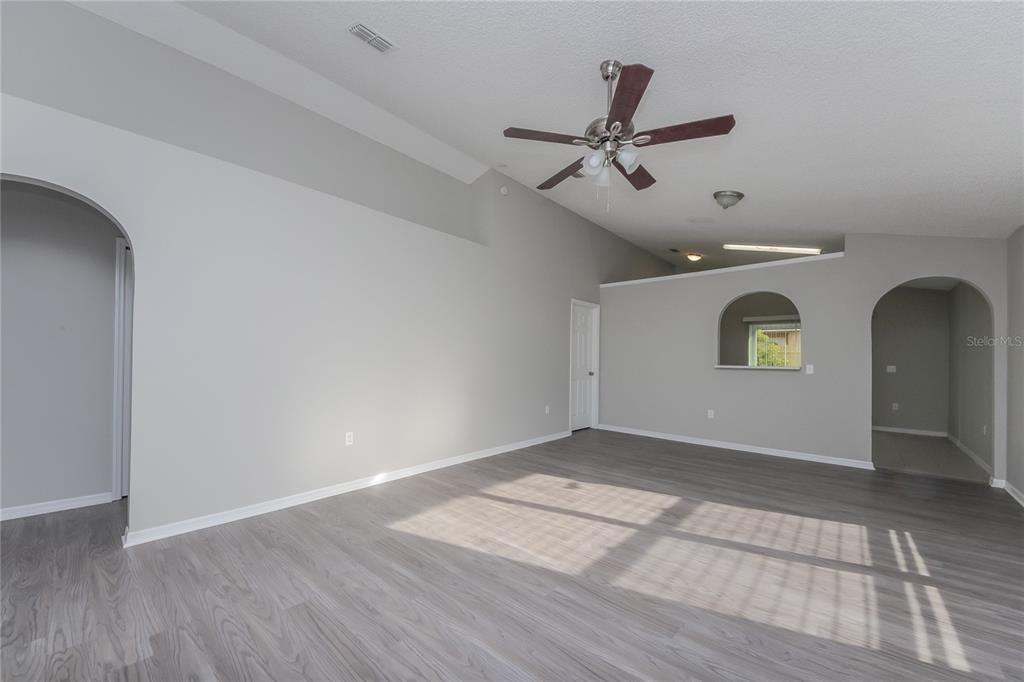 5624 New Cambridge Rd #5624 - Photo 2 of 16