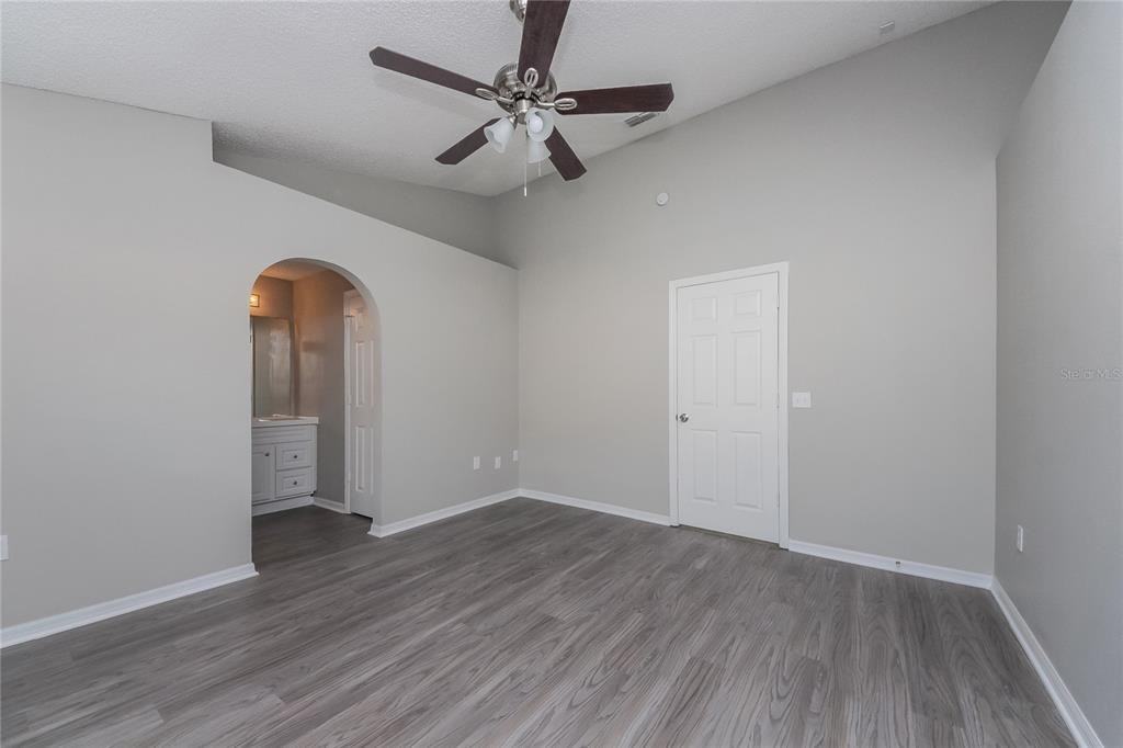 5624 New Cambridge Rd #5624 - Photo 4 of 16