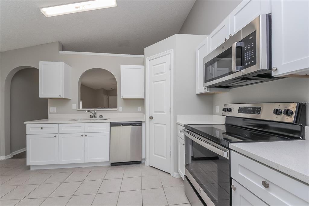 5624 New Cambridge Rd #5624 - Photo 6 of 16