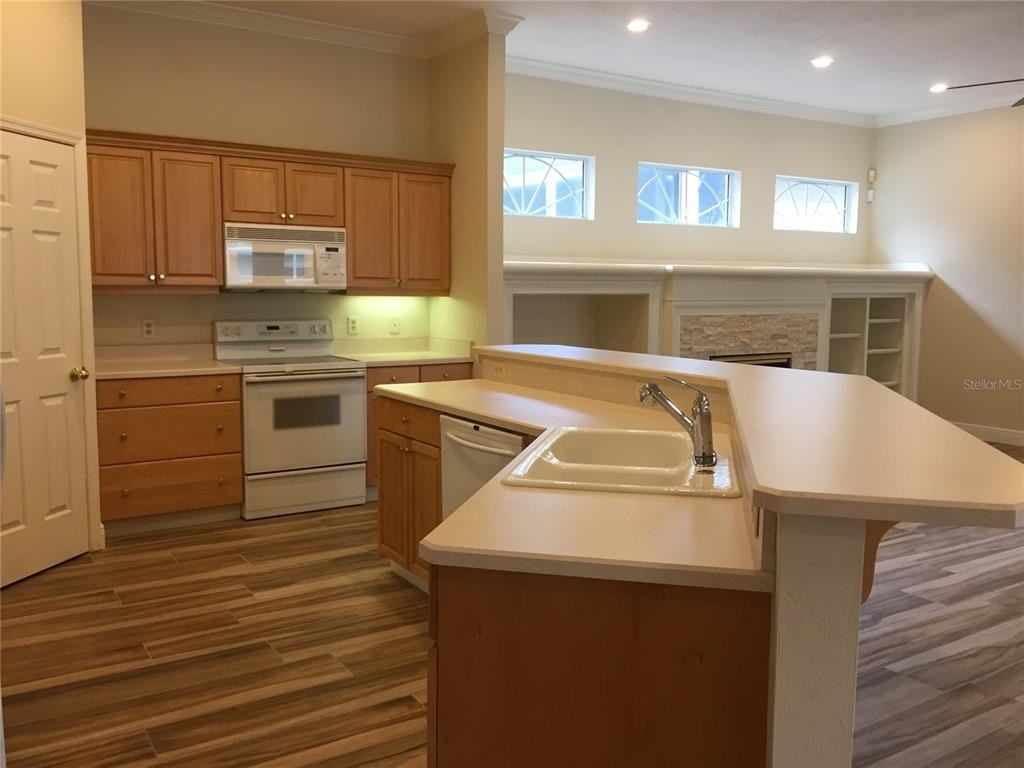 4414 Sw 91st Dr #4414 - Photo 3 of 19