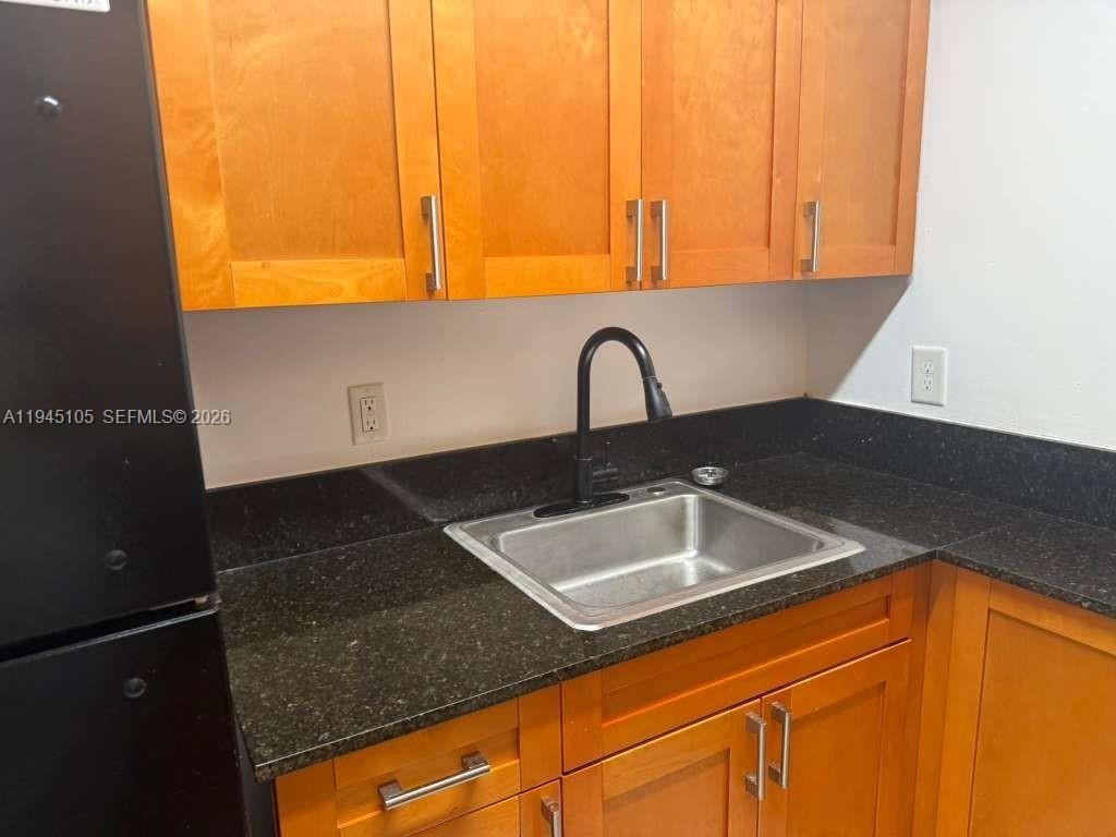 2008 Jackson St #2008D4 - Photo 5 of 18