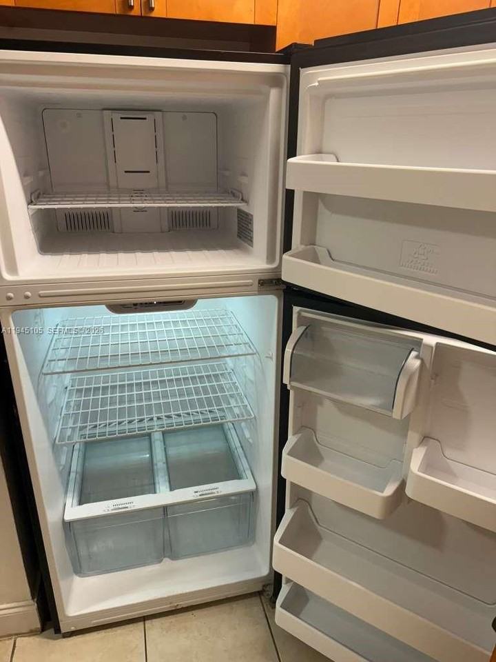 2008 Jackson St #2008D4 - Photo 6 of 18