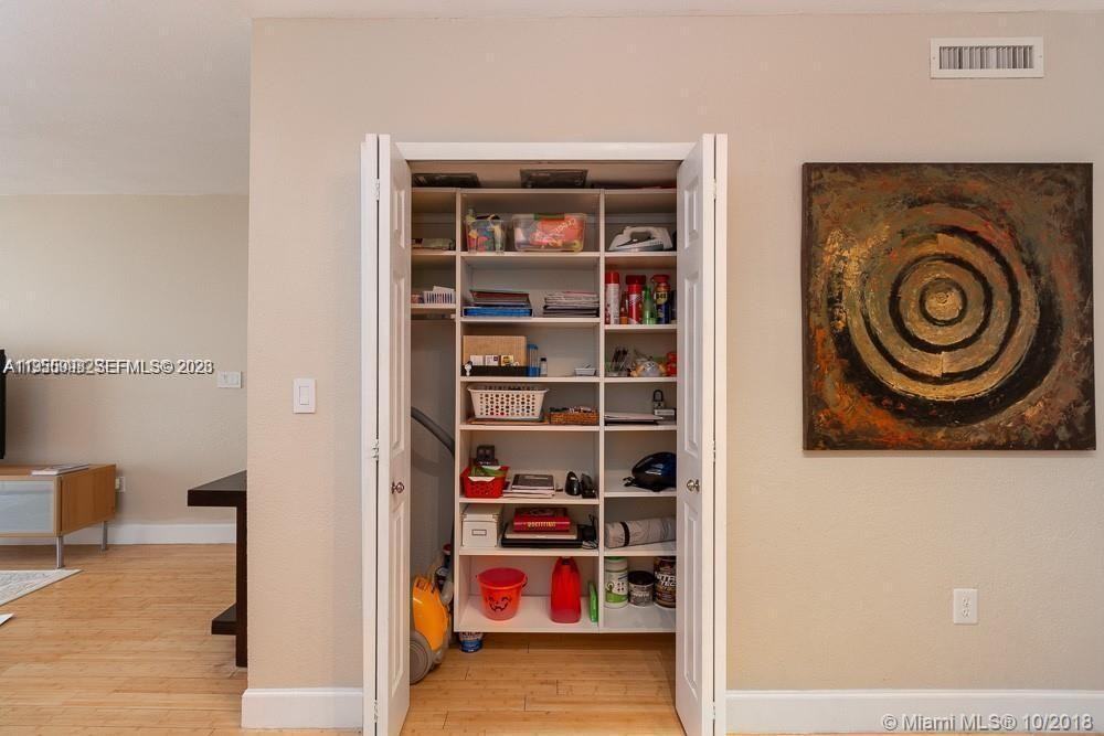 Bay Harbor Ter #1140-1 - Photo 4 of 16