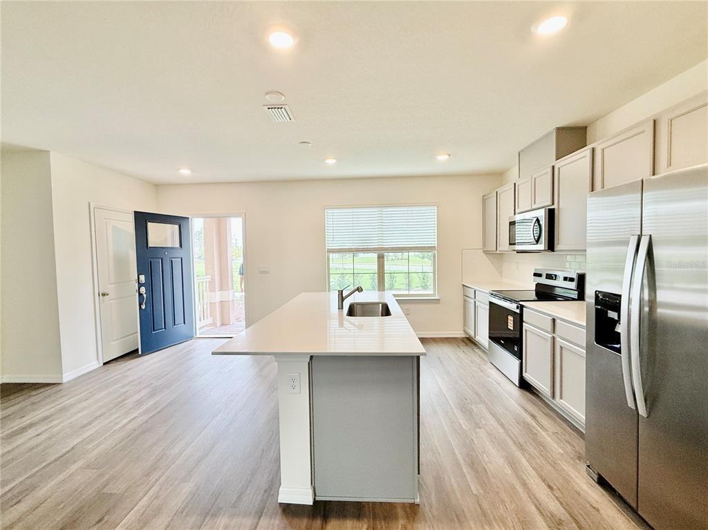 16311 Lakelet Aly #16311 - Photo 5 of 37