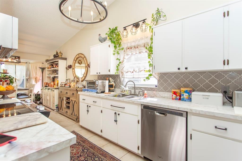 13036 Pinnacle Ln #13036 - Photo 6 of 25