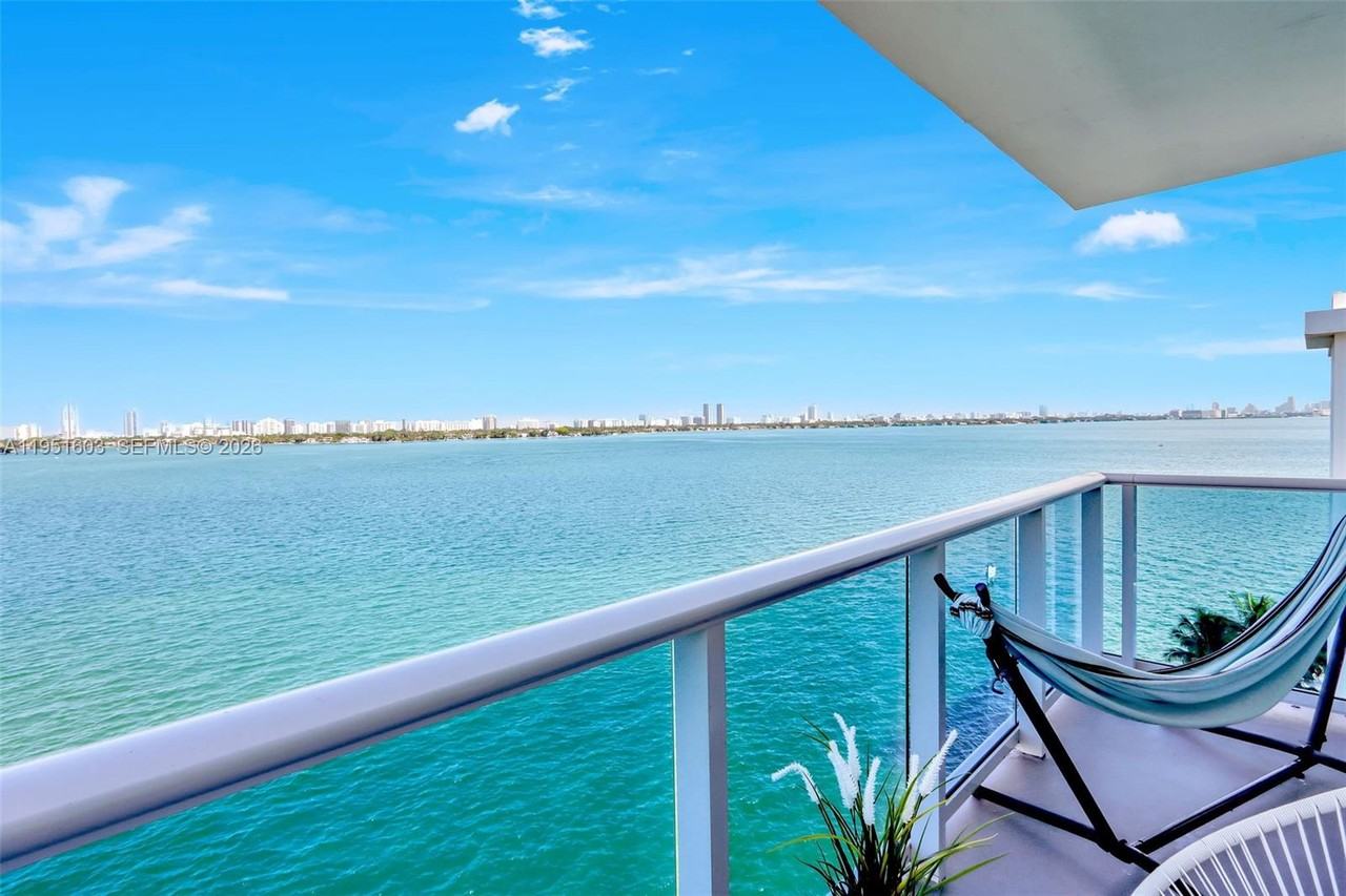 7501 E Treasure Dr #75019EF - Photo 3 of 16